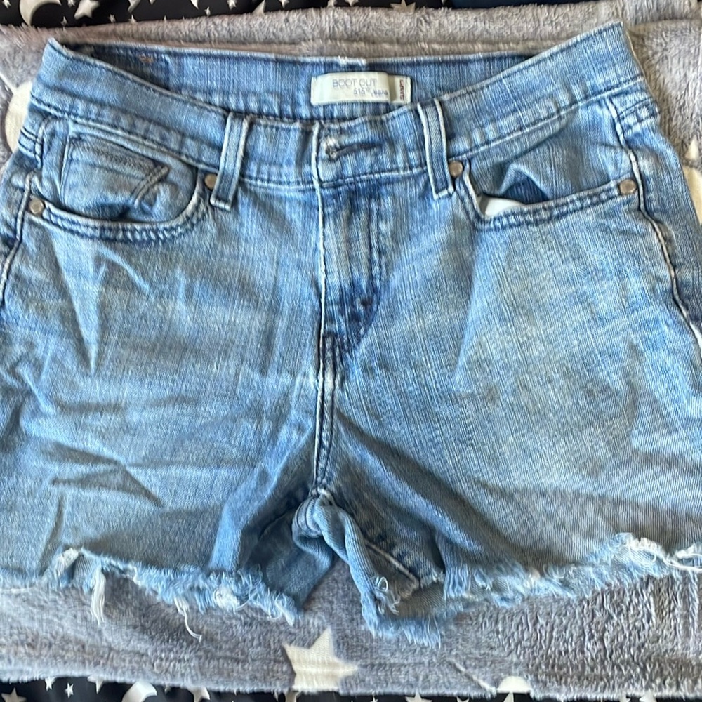 Levis distressed Jean shorts